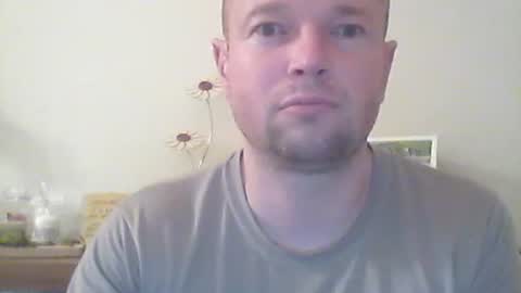 Snapshot of nick1990b chatting on October 23, 5:23 pm nick1990b online show from October 23, 5:23 pm