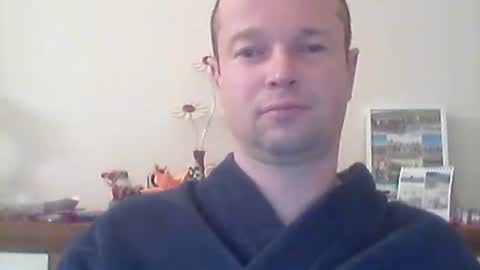 Snapshot of nick1990b chatting on January 12, 5:29 pm nick1990b online show from January 12, 5:29 pm
