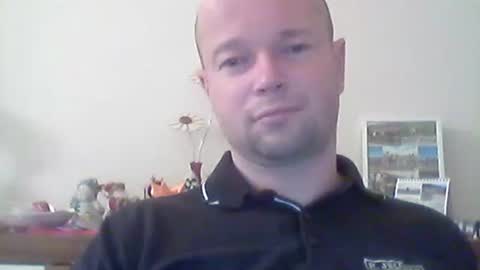 Snapshot of nick1990b chatting on January 17, 7:06 pm nick1990b online show from January 17, 7:06 pm