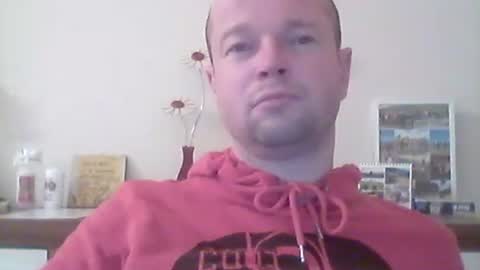 Snapshot of nick1990b chatting on February 10, 7:07 pm nick1990b online show from February 10, 7:07 pm
