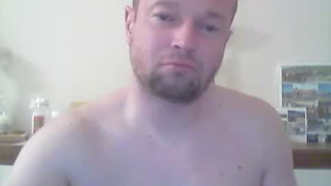 Snapshot of nick1990b chatting on March 9, 7:07 pm nick1990b online show from March 9, 7:07 pm