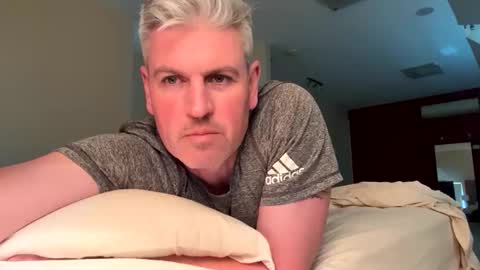 nick578320 online show from October 12, 4:11 am