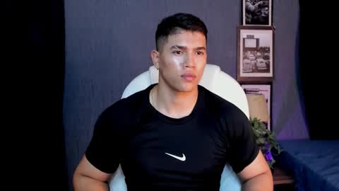 nick fenix online show from September 17, 8:38 am