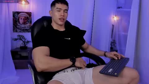 nick fenix online show from June 21, 2:14 am