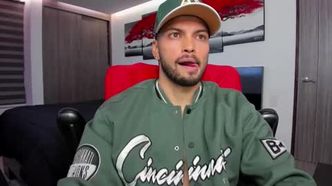 Nick Klaus online show from November 6, 11:26 pm