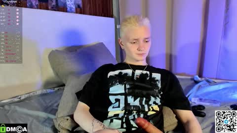 nick_kule online show from December 2, 10:16 pm