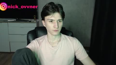 Snapshot of nick_owner chatting on March 14, 2:06 am Nick online show from March 14, 2:06 am