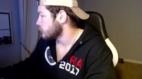 Snapshot of nickandmeg chatting on December 18, 11:34 am Cakedcouple OF - Yourtattedcutie qurlynfit online show from December 18, 11:34 am