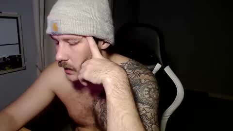 Snapshot of nickandmeg chatting on January 3, 1:16 am Cakedcouple OF - Yourtattedcutie qurlynfit online show from January 3, 1:16 am