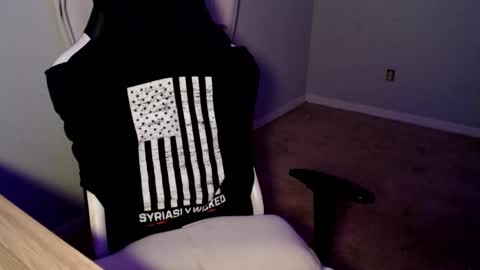 Snapshot of nickandmeg chatting on February 22, 5:23 am Cakedcouple OF - Yourtattedcutie qurlynfit online show from February 22, 5:23 am