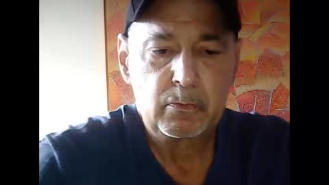 Snapshot of nickincali chatting on December 24, 11:44 pm nickincali online show from December 24, 11:44 pm