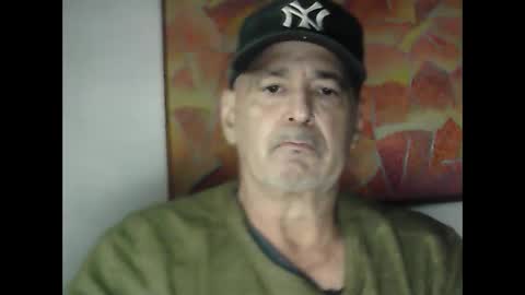 Snapshot of nickincali chatting on January 20, 12:39 pm nickincali online show from January 20, 12:39 pm