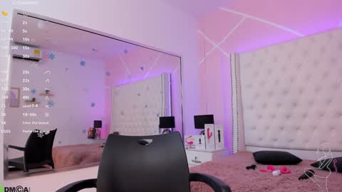 nickky online show from January 18, 1:18 pm