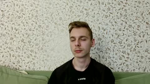 Snapshot of nicksuper8 chatting on March 12, 6:00 pm Nick online show from March 12, 6:00 pm