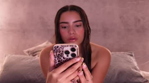 nicky and blake online show from November 22, 7:13 pm