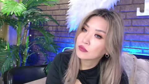 Today is my 41st birthday  And in 2 hours Im waiting for you on the stream Stock up on tokens and a good mood Nicky online show from March 9, 12:53 pm