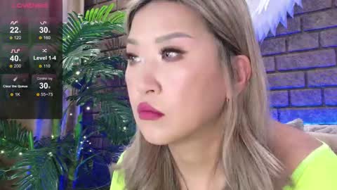 Today is my 41st birthday  And in 2 hours Im waiting for you on the stream Stock up on tokens and a good mood Nicky online show from October 22, 7:52 am