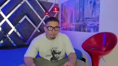 nico_blaze7 online show from February 3, 7:52 pm