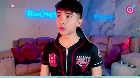 nico online show from February 21, 10:22 pm