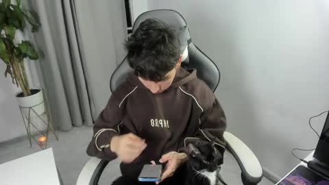 Nico  online show from April 18, 4:16 am