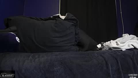 NicoG online show from December 2, 11:59 am