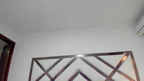 Snapshot of nicohillx chatting on February 13, 9:33 pm nicohillx online show from February 13, 9:33 pm