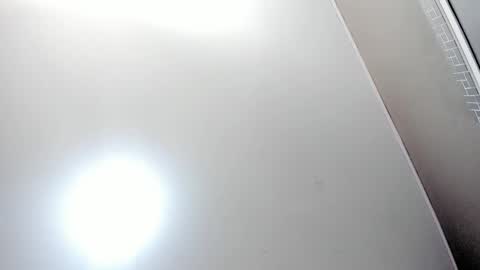 Snapshot of nicohillx chatting on February 23, 10:18 pm nicohillx online show from February 23, 10:18 pm