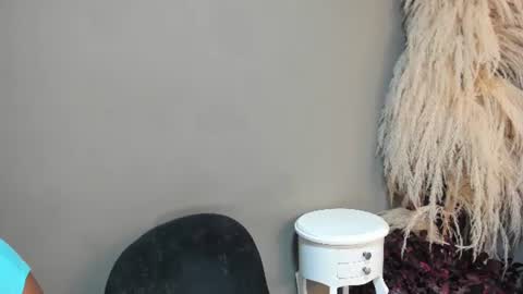 nicohillx online show from June 18, 7:40 pm