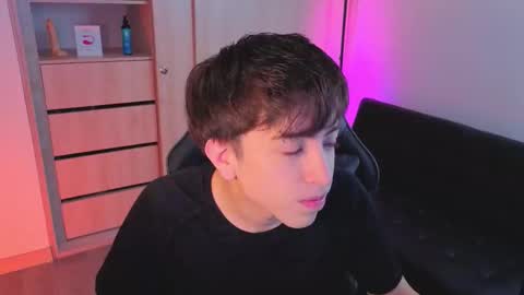 Nicolas online show from October 14, 8:09 pm