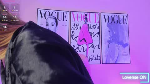 Snapshot of nicol_gw chatting on December 5, 1:03 am Nicol online show from December 5, 1:03 am