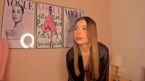 Snapshot of nicol_gw chatting on December 20, 7:50 pm Nicol online show from December 20, 7:50 pm