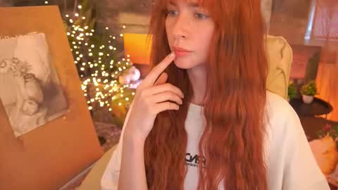 Nicol Moonn online show from March 29, 1:22 pm