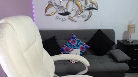 nicole Storm online show from December 16, 11:18 pm