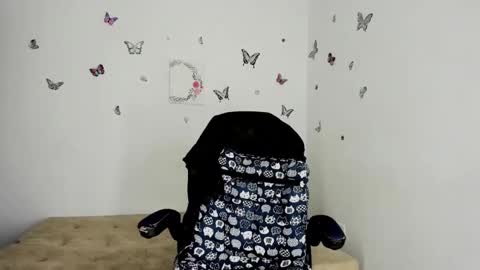 Snapshot of nicol_swift_ chatting on January 17, 2:08 am Nicol online show from January 17, 2:08 am