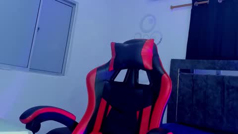 Nicol online show from September 14, 2:33 am