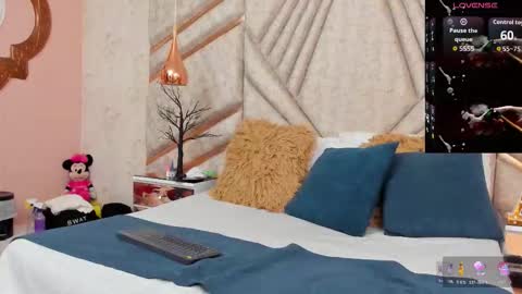 Nicolai online show from November 27, 9:11 am