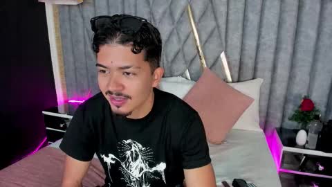 Nicolai online show from February 2, 12:04 pm