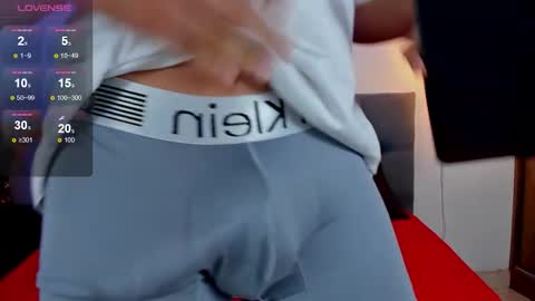 nicolas_james_sc online show from October 10, 1:43 pm