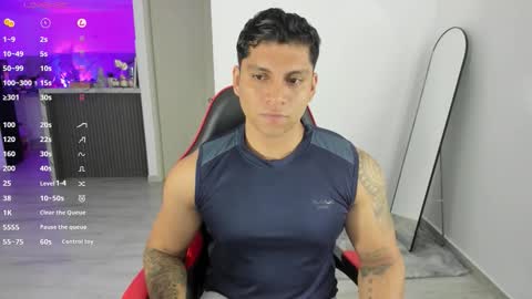 nicolas_montoya online show from October 16, 4:24 am