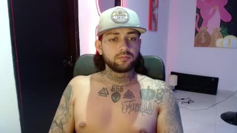 nicolas online show from December 21, 3:47 am