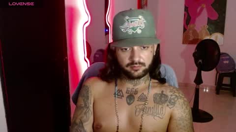 nicolas online show from January 17, 5:11 am