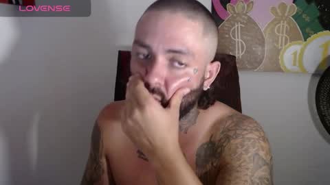 nicolas online show from March 3, 6:26 am