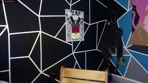 nicolas online show from November 23, 2:11 am