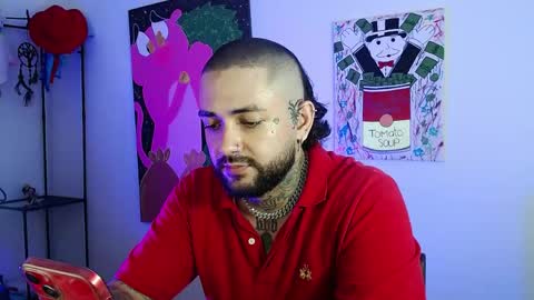 Snapshot of nicolas_torres99 chatting on May 11, 3:45 am nicolas online show from May 11, 3:45 am