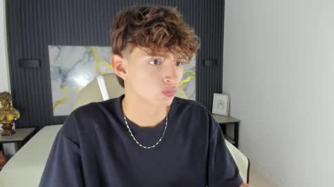 nicolasferrer18 online show from November 23, 7:35 pm