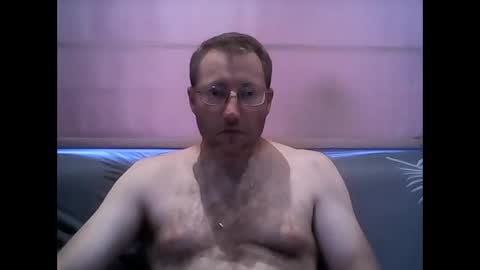 nicolaslapin87 online show from June 2, 4:53 pm