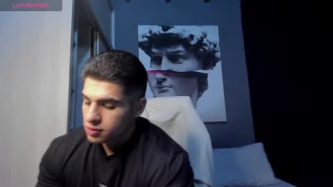 Snapshot of nicolasmuscle chatting on July 5, 4:19 am Andres online show from July 5, 4:19 am