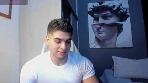Snapshot of nicolasmuscle chatting on July 5, 4:58 pm Andres online show from July 5, 4:58 pm