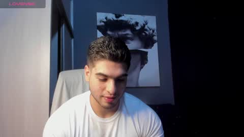 Snapshot of nicolasmuscle chatting on July 16, 4:35 pm Andres online show from July 16, 4:35 pm
