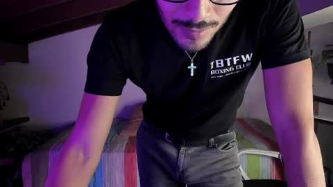 nicolasrodrii online show from July 6, 8:44 pm